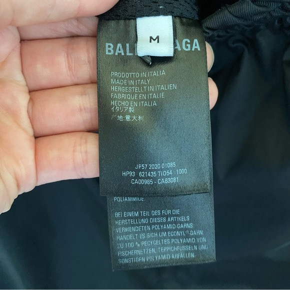 Authentic Balenciaga Drawstring Black Shorts Size Medium - Picture 12 of 16
